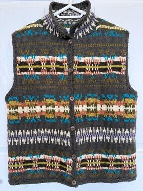 Hand knit wool vest Fairisle button up Scandi chunky country Cottagecore